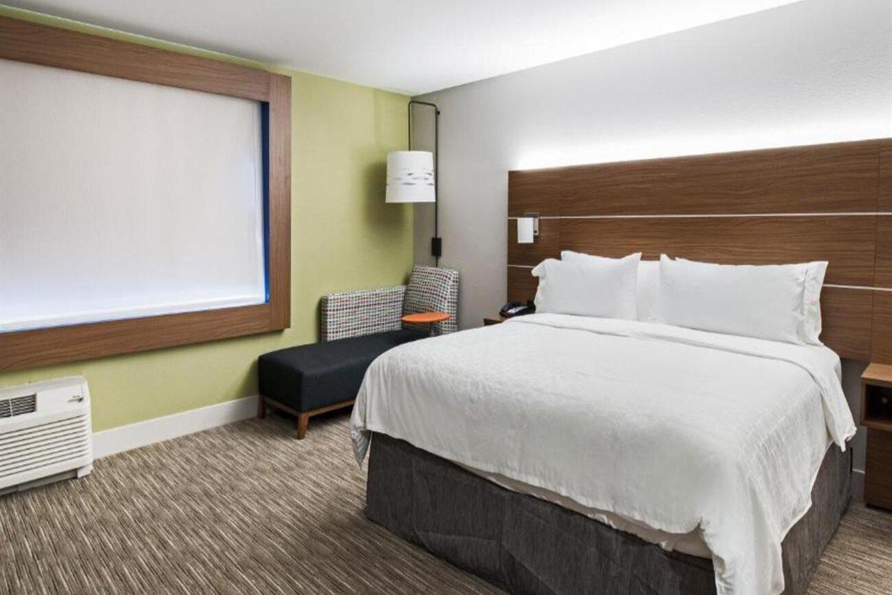 Holiday Inn Express & Suites Racine By Ihg Εξωτερικό φωτογραφία