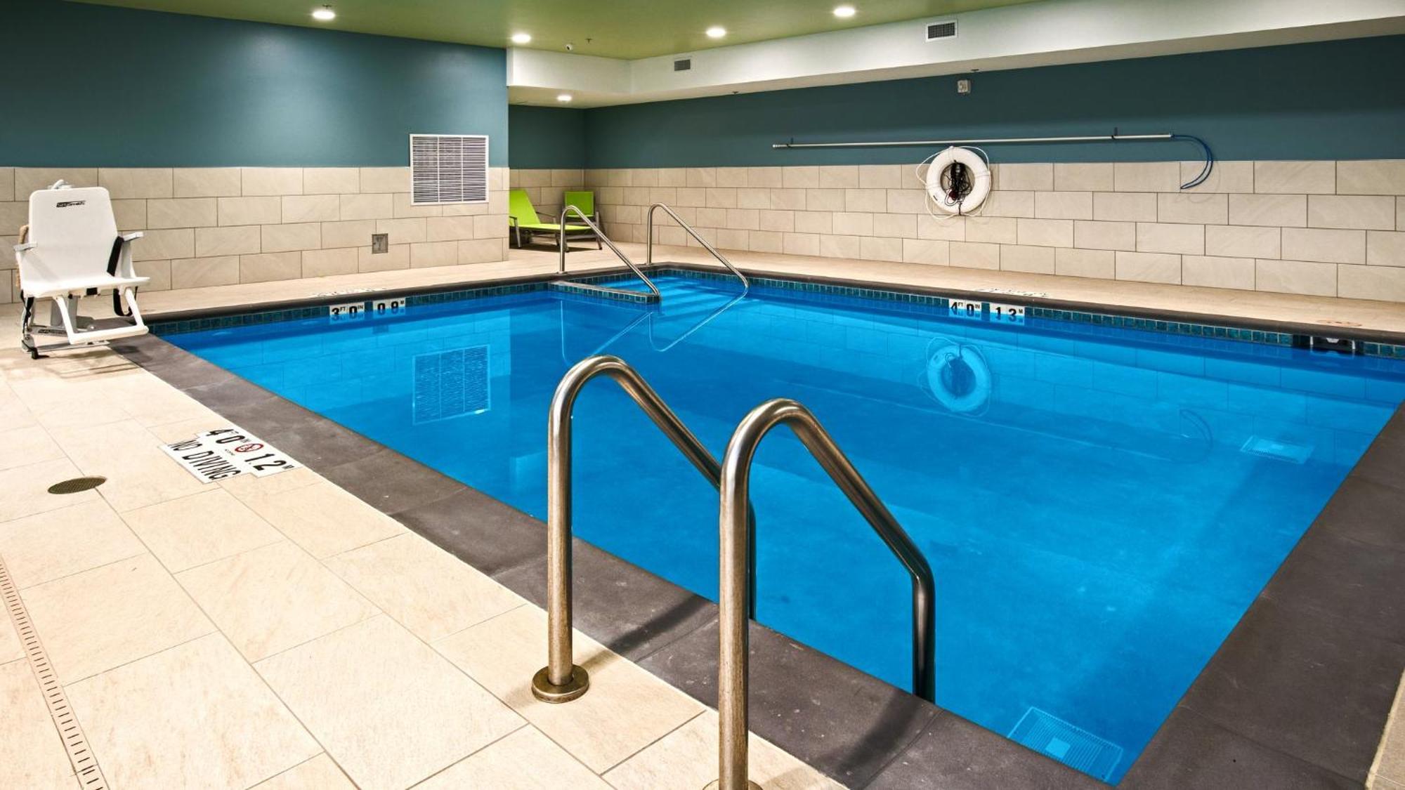 Holiday Inn Express & Suites Racine By Ihg Εξωτερικό φωτογραφία