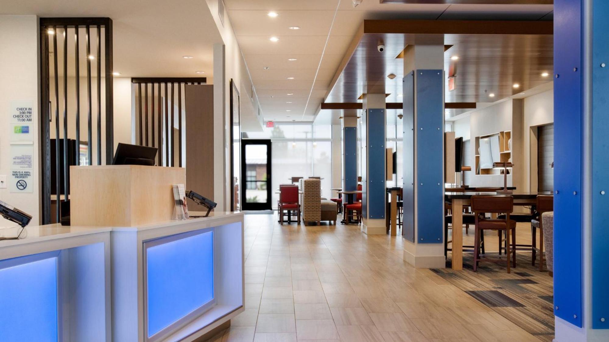 Holiday Inn Express & Suites Racine By Ihg Εξωτερικό φωτογραφία